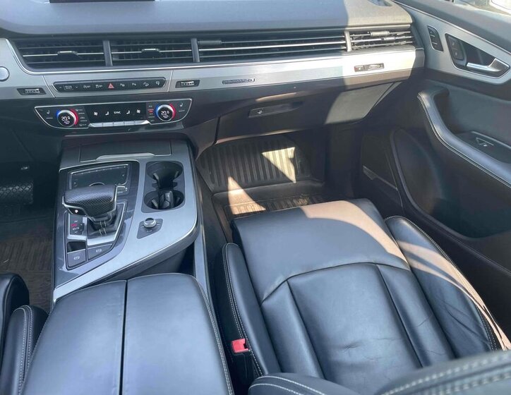 Audi Q7 SUV 3,0 l 200 kw