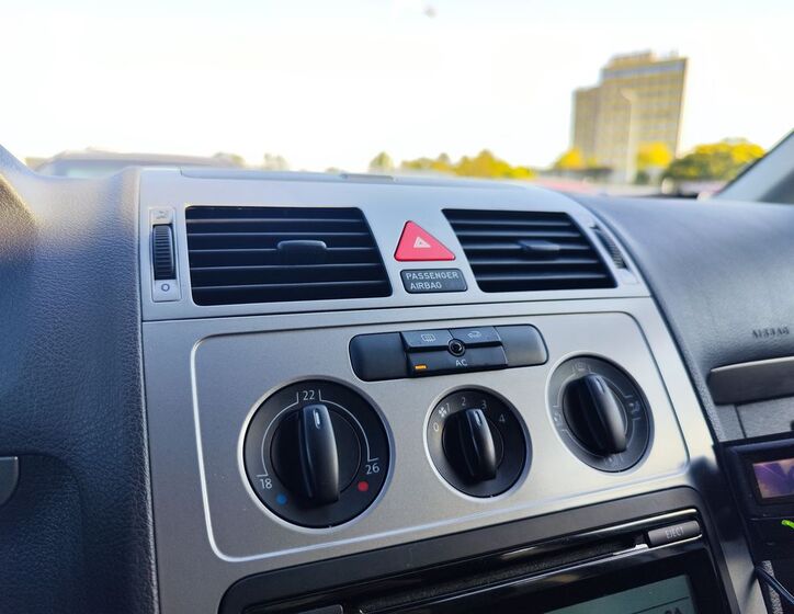 Volkswagen Touran 15