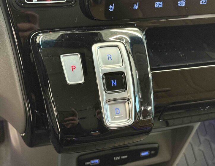 Hyundai Staria MPV 2,2 l 130 kw