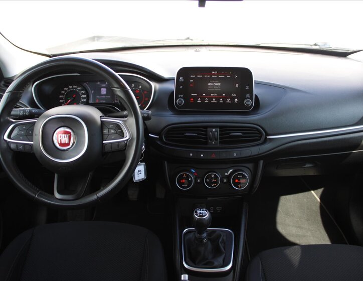 Fiat Tipo Hatchback 1,6 l 88 kw