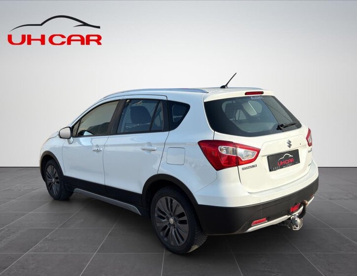 Suzuki SX4 S-Cross SUV / Terénní 1,6 l 88 kw