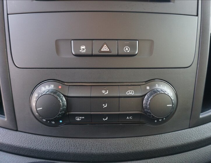 Mercedes-Benz Vito VAN-Minibus 2,1 l 120 kw