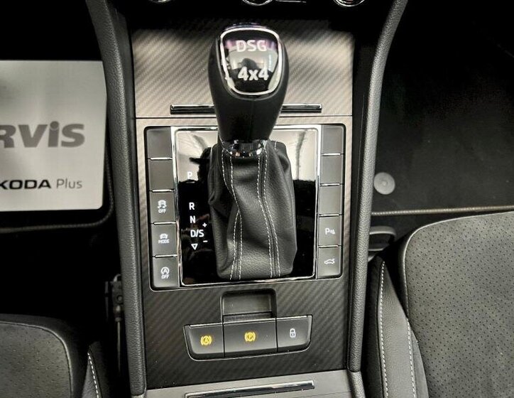 Škoda Superb Kombi 2,0 l 147 kw