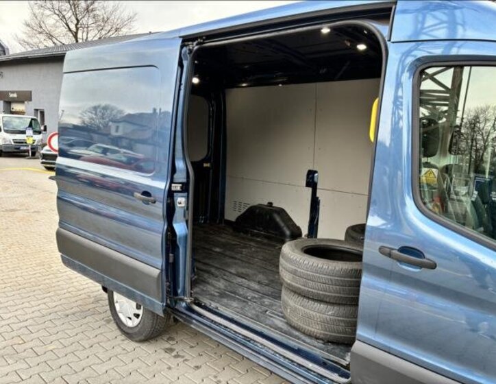 Ford Transit Skříň 2,0 l 95 kw