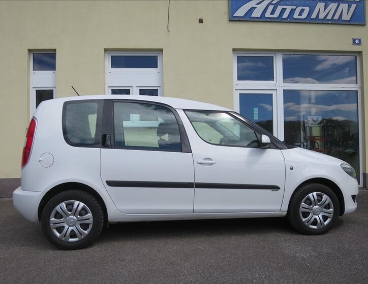 Škoda Roomster MPV 1,2 l 63 kw