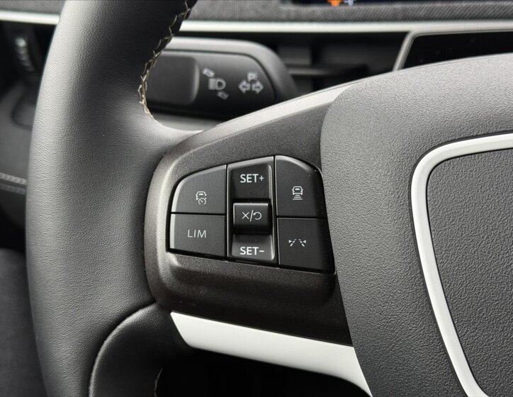 Ford Mustang Mach-E Hatchback 0,0 358 kw