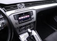 Volkswagen Passat 19