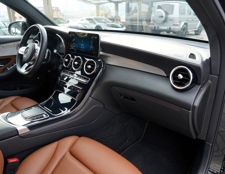 Mercedes-Benz GLC SUV / Terénní 2,0 l 143 kw