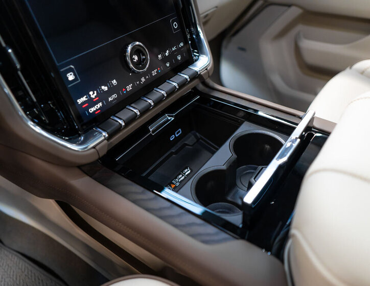 GMC Yukon SUV 6,2 l 313 kw