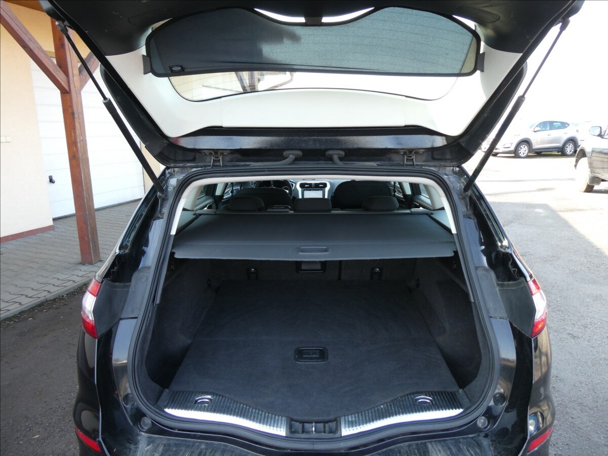 Ford Mondeo Kombi 2,0 l 110 kw