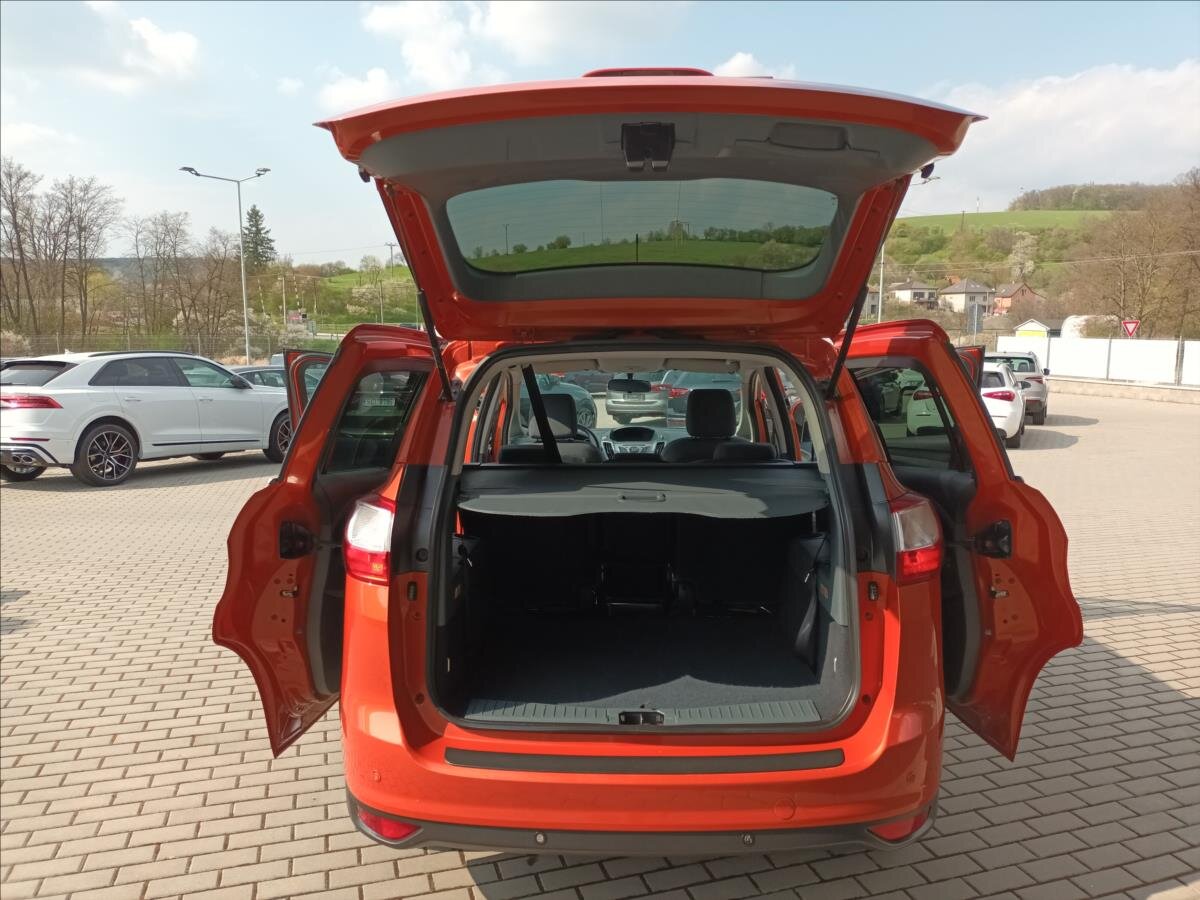 Ford Grand C-MAX MPV 2,0 l 103 kw