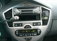 KIA Carens Hatchback 2,0 l 83 kw