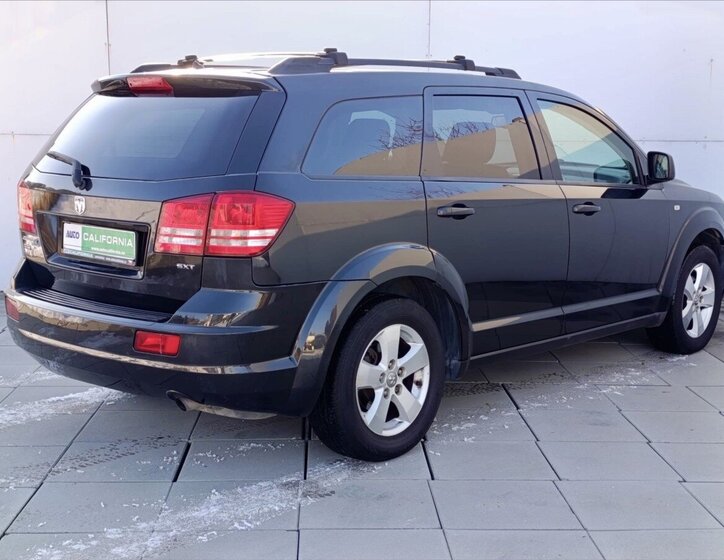 Dodge Journey SUV 2,0 l 103 kw