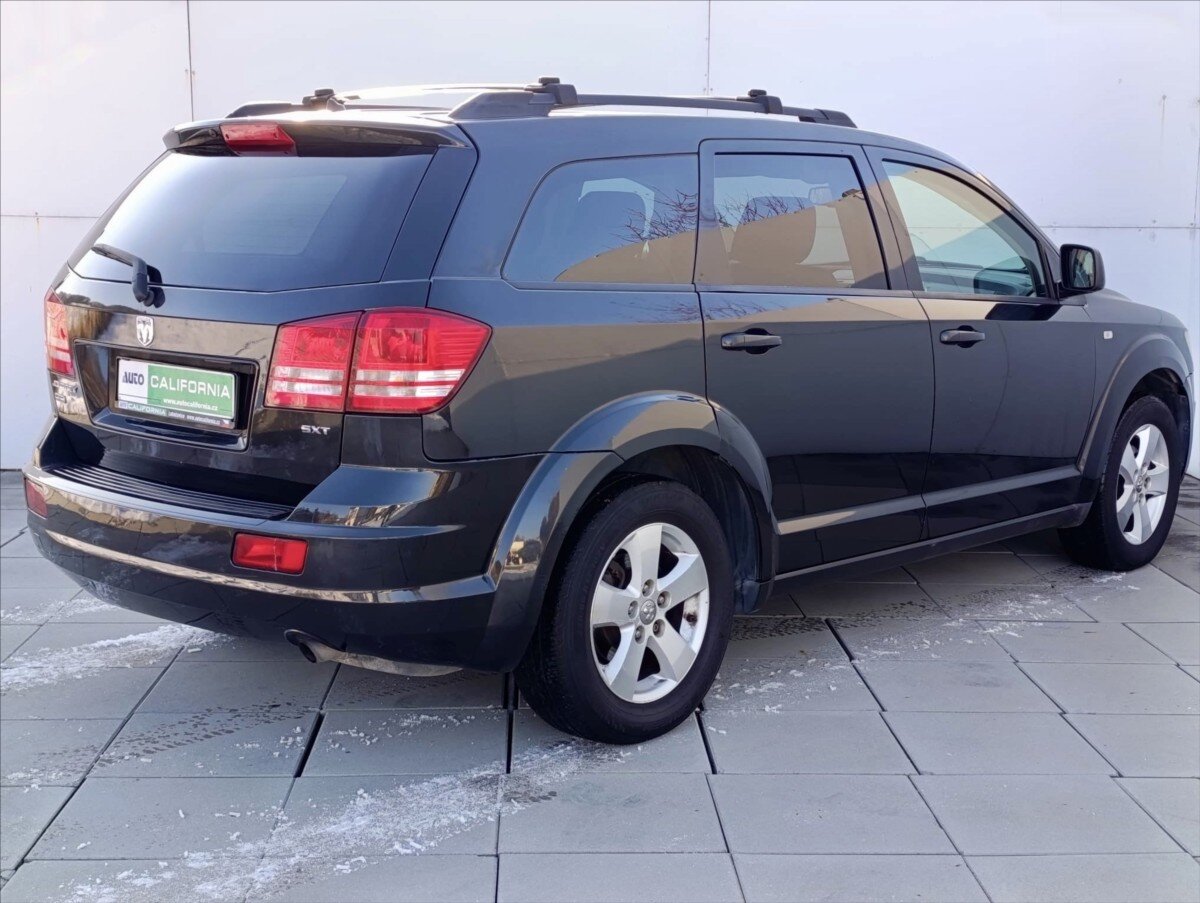Dodge Journey SUV 2,0 l 103 kw