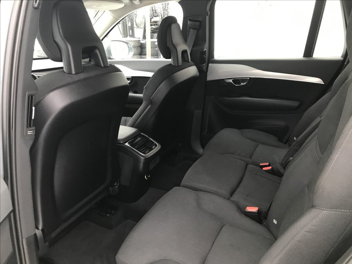 Volvo XC90 SUV 2,0 l 173 kw