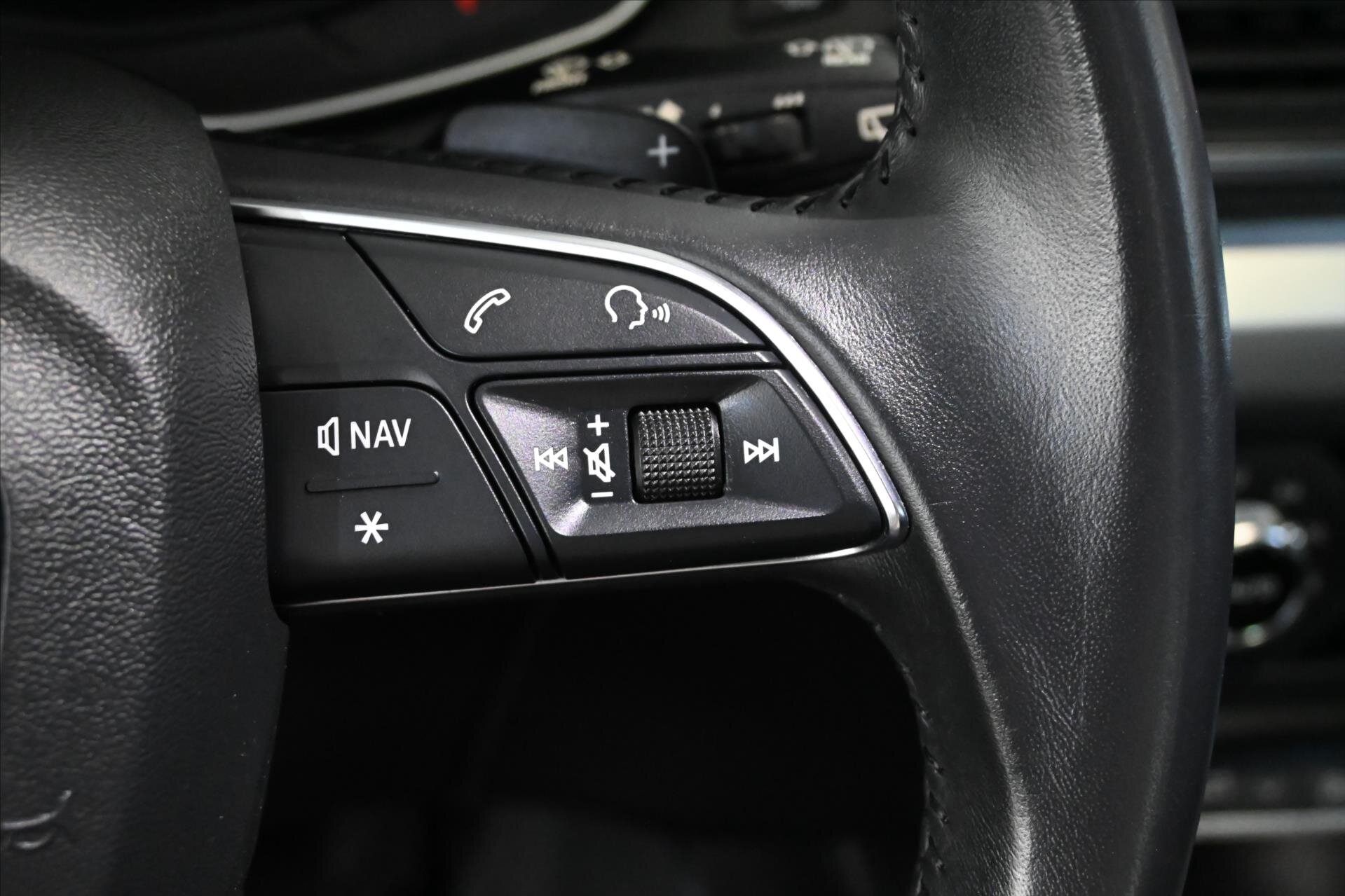 Audi Q5 SUV / Terénní 2,0 l 140 kw