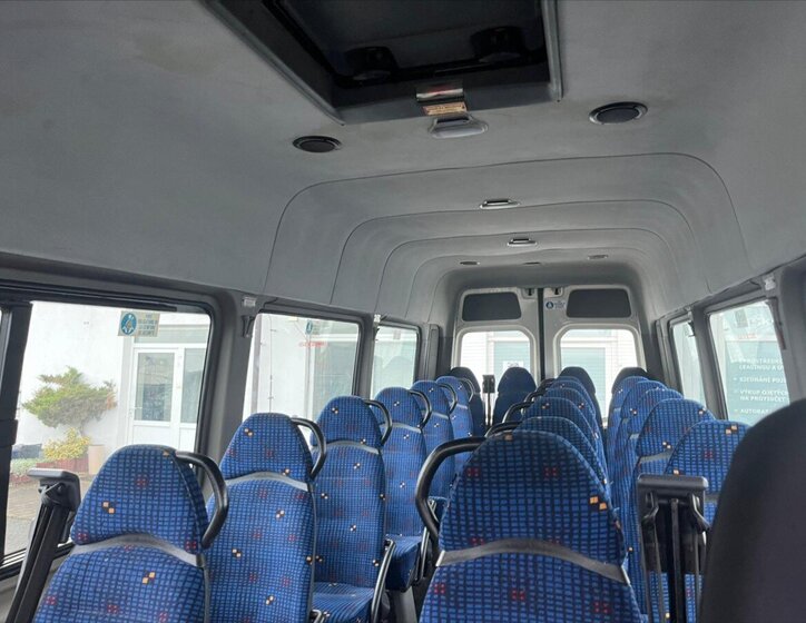 Volkswagen Crafter Ostatní 2,5 l 120 kw