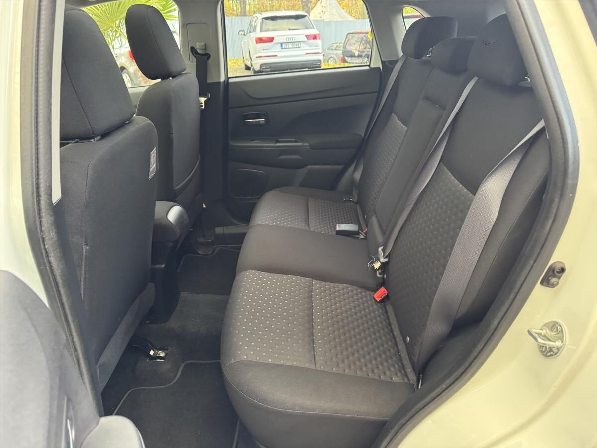 Mitsubishi ASX SUV 1,8 l 110 kw