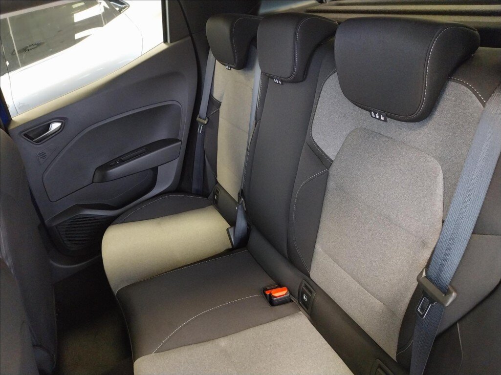 Mitsubishi Colt Hatchback 999,0 67 kw