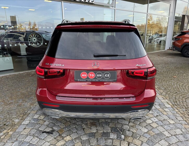 Mercedes-Benz GLB 21