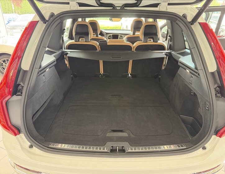 Volvo XC90 Ostatní 2,0 l 173 kw