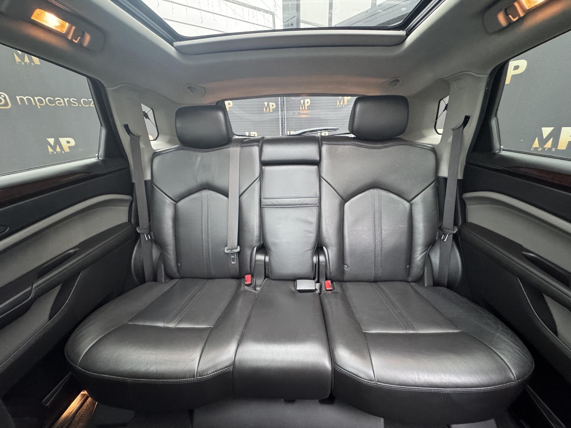 Cadillac SRX SUV 3,0 l 198 kw