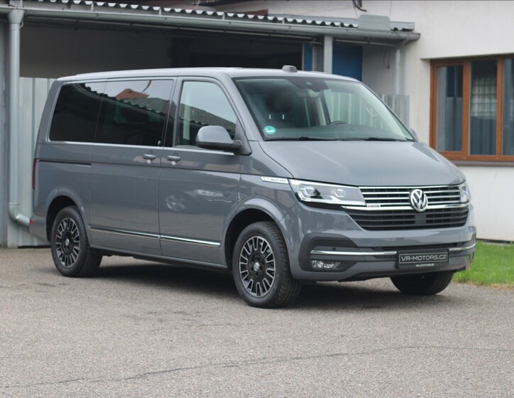 Volkswagen Multivan 2