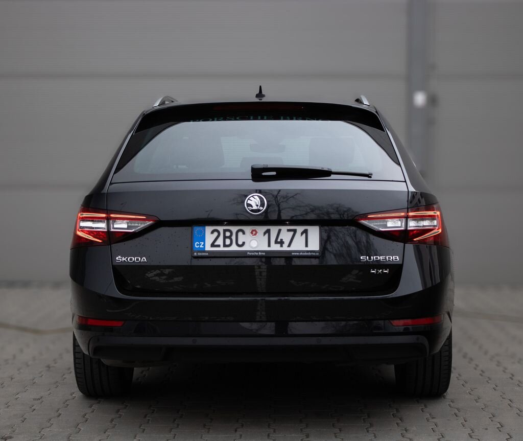 Škoda Superb Kombi 2,0 l 140 kw