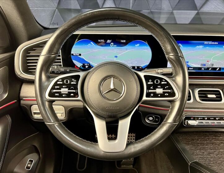 Mercedes-Benz GLS 13