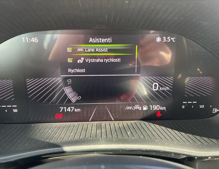 Škoda Fabia Hatchback 999,0 59 kw