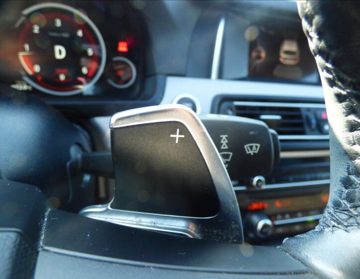 BMW Řada 5 Kombi 2,0 l 160 kw