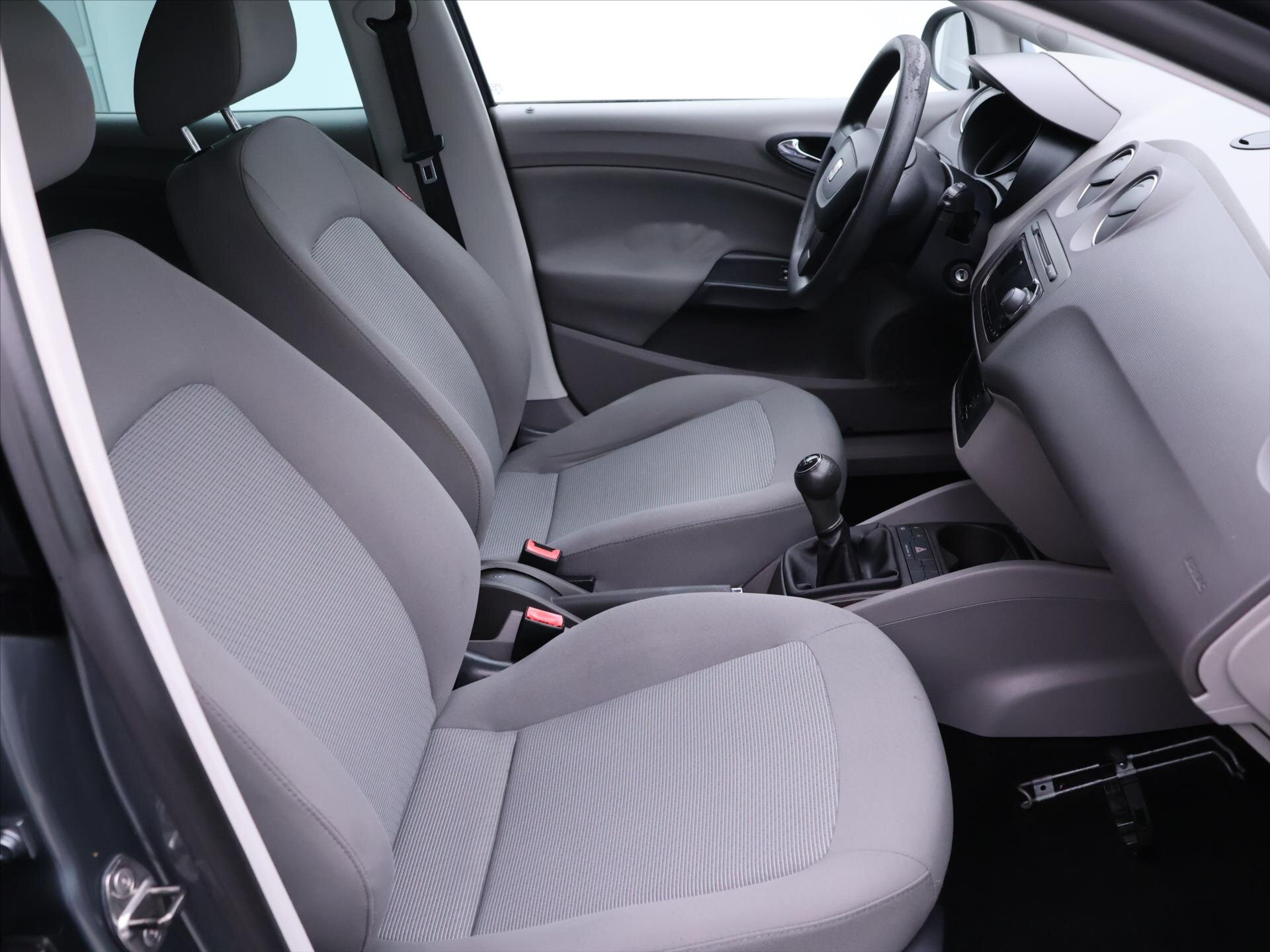 Seat Ibiza Kombi 1,6 l 66 kw