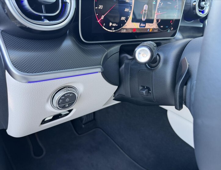 Mercedes-Benz CLE Kabriolet 2,0 l 150 kw