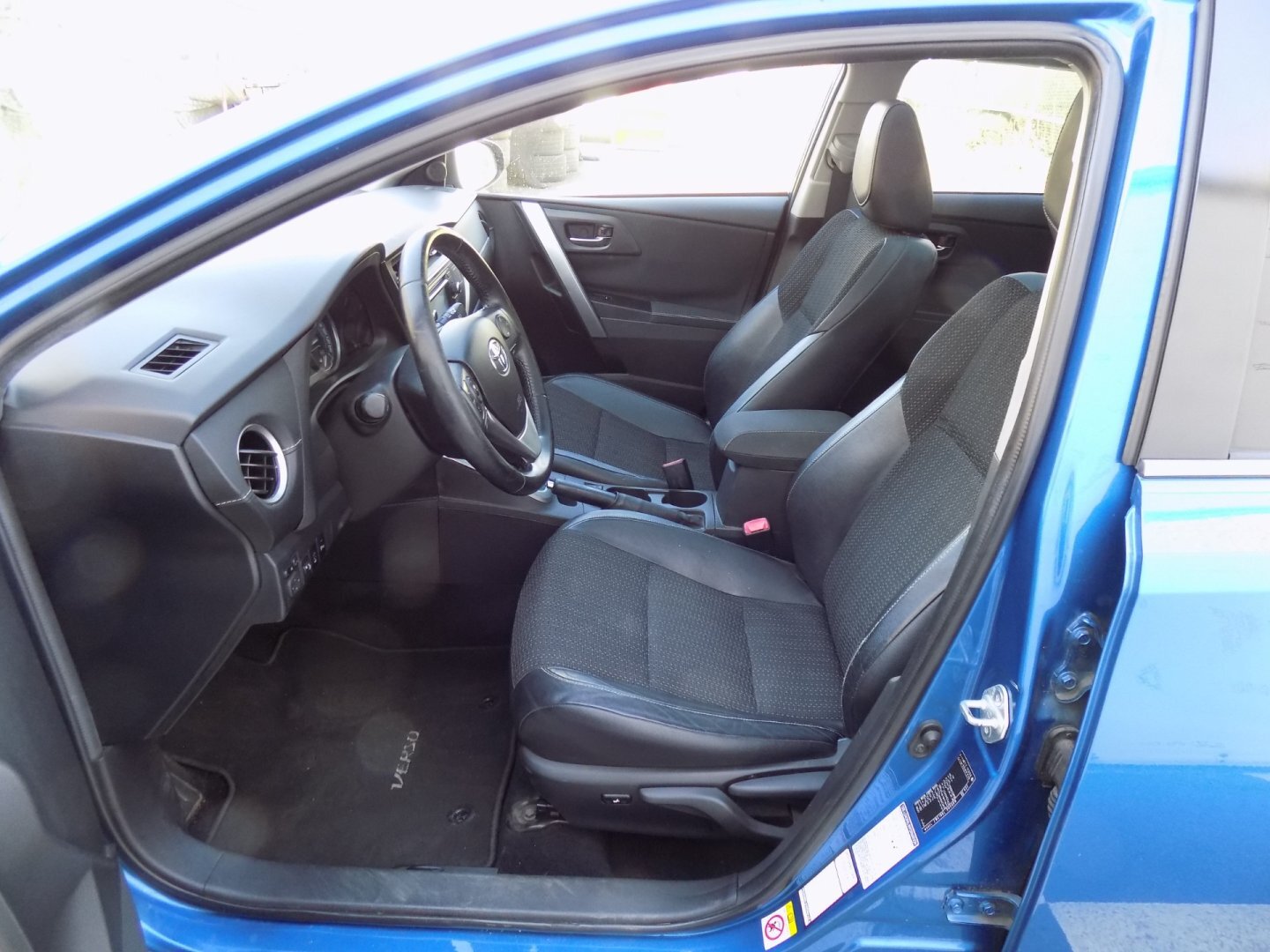 Toyota Auris Hatchback 1,8 l 73 kw