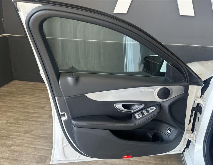 Mercedes-Benz Třídy C Kombi 2,1 l 125 kw