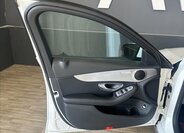 Mercedes-Benz Třídy C Kombi 2,1 l 125 kw