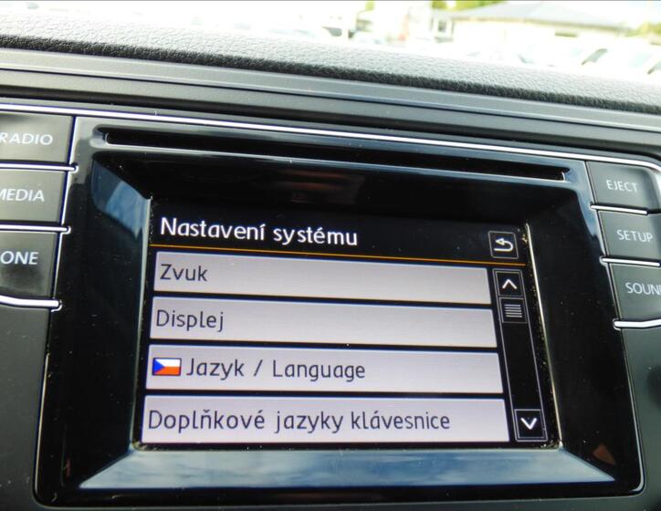 Volkswagen Caravelle 28