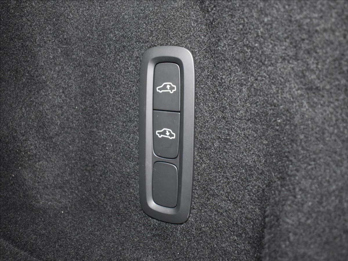 Volvo XC60 SUV 2,0 l 257 kw