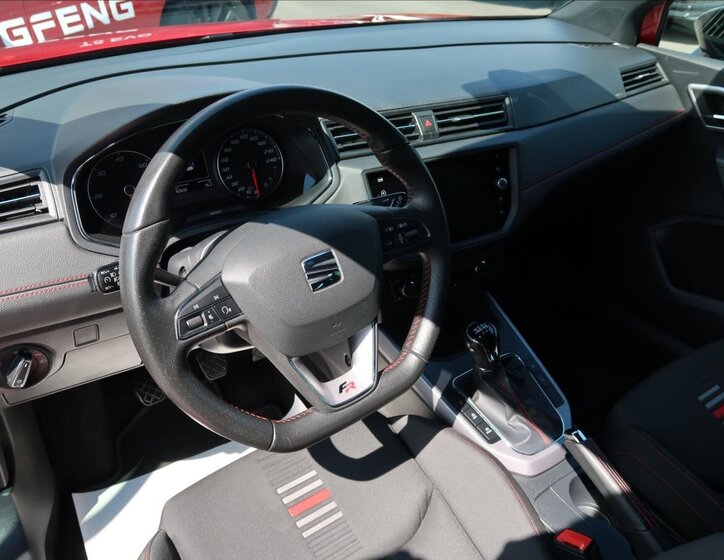 Seat Arona SUV / Terénní 1,6 l 85 kw