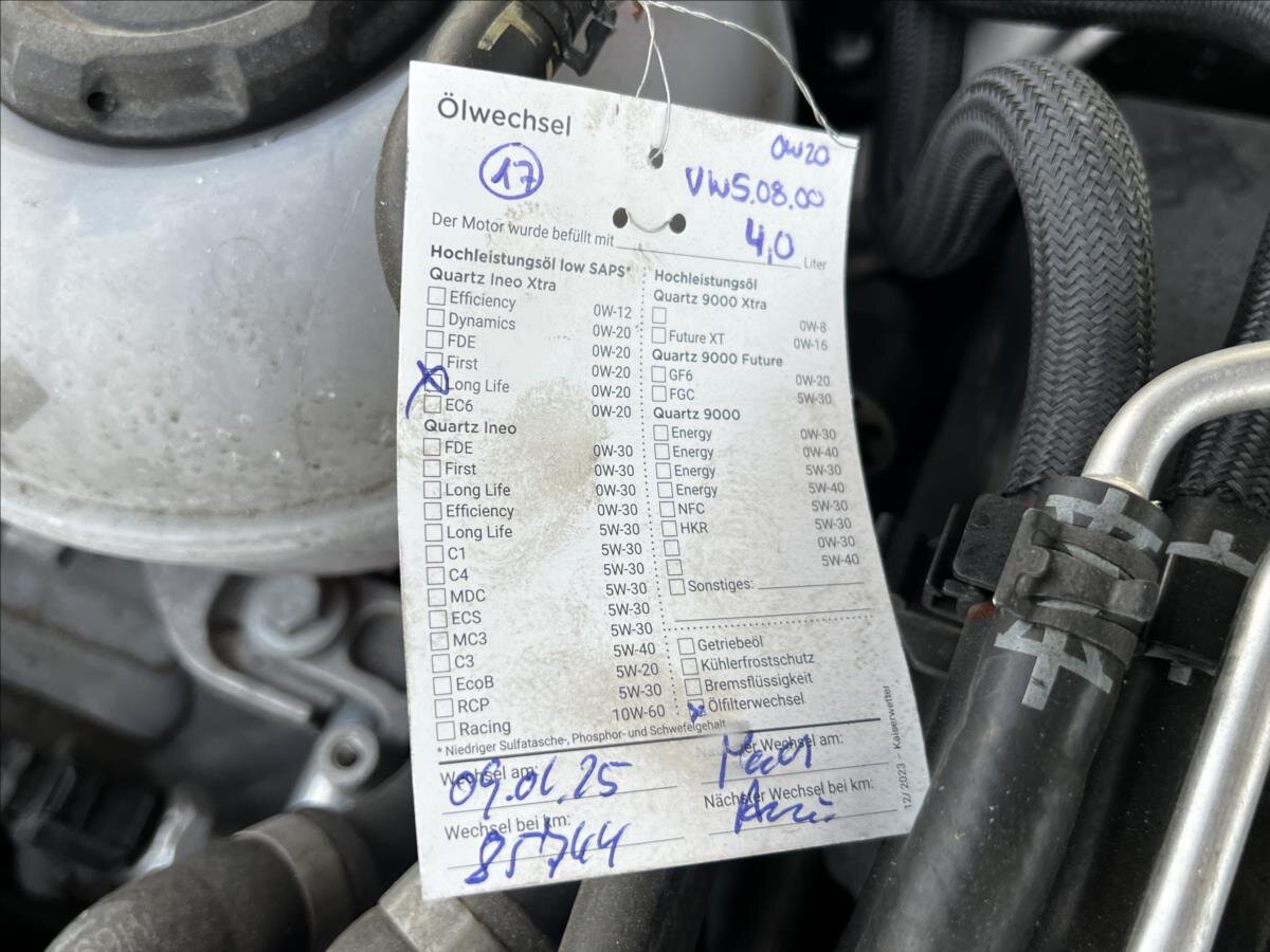 Volkswagen Passat Kombi 1,4 l 160 kw