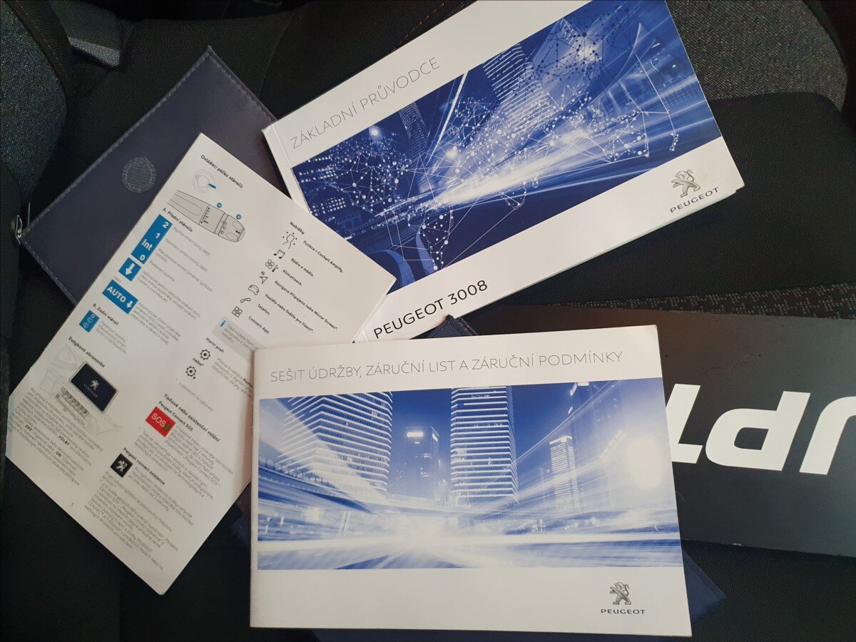 Peugeot 3008 SUV / Terénní 1,2 l 96 kw