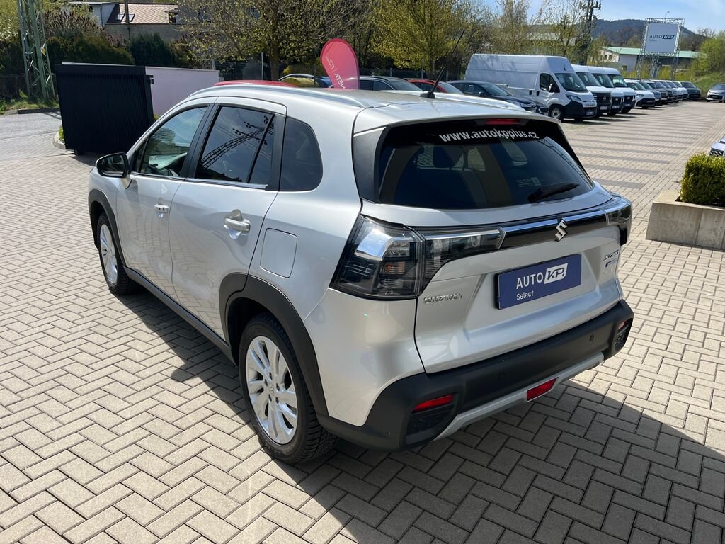 Suzuki S-Cross SUV / Terénní 1,4 l 95 kw