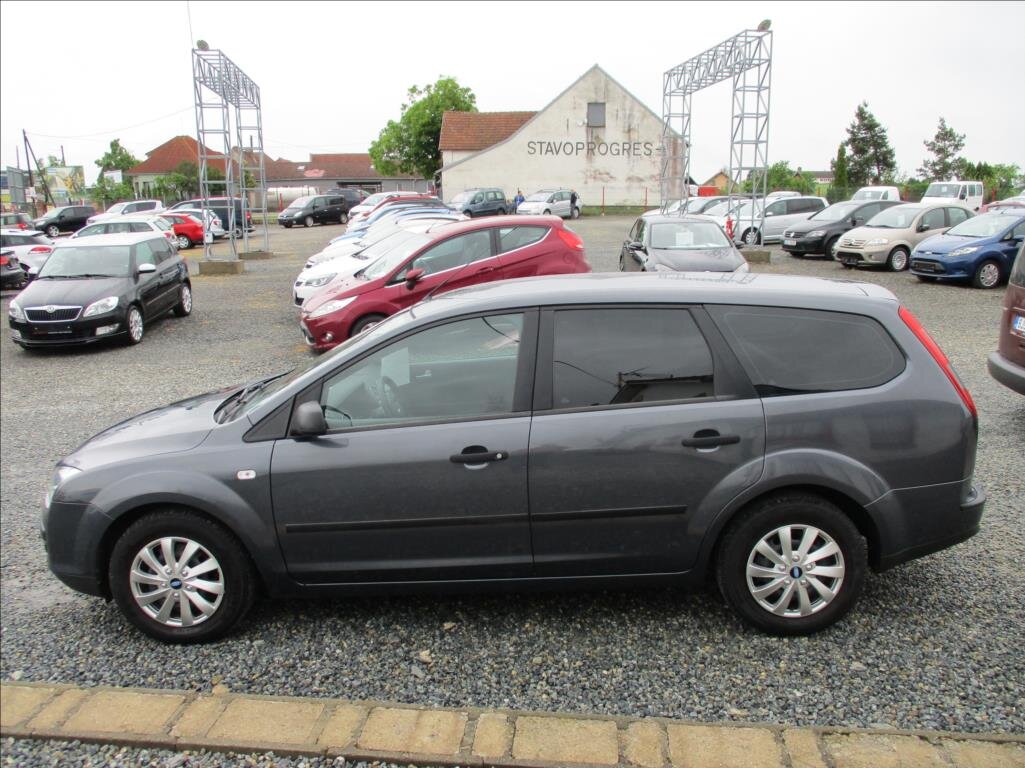 Ford Focus Kombi 1,6 l 74 kw