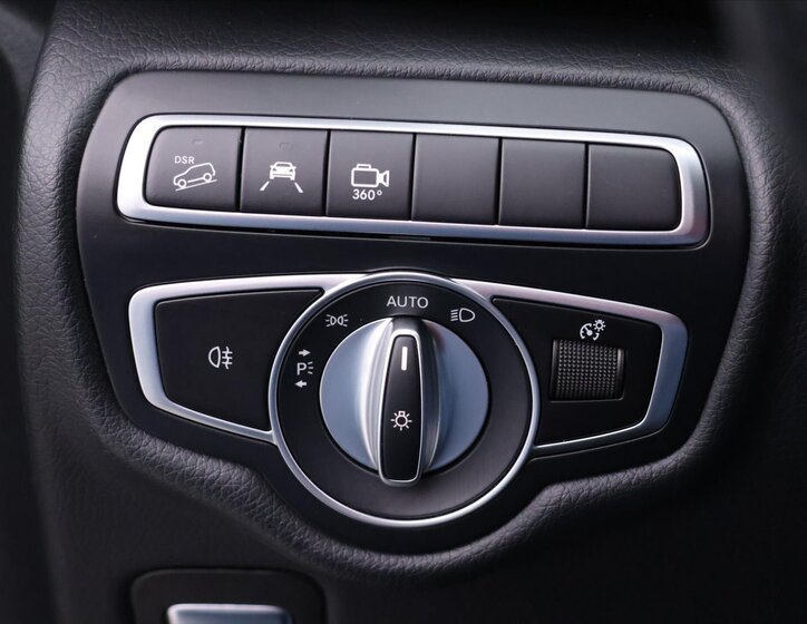 Mercedes-Benz Třídy V Kombi 2,0 l 174 kw