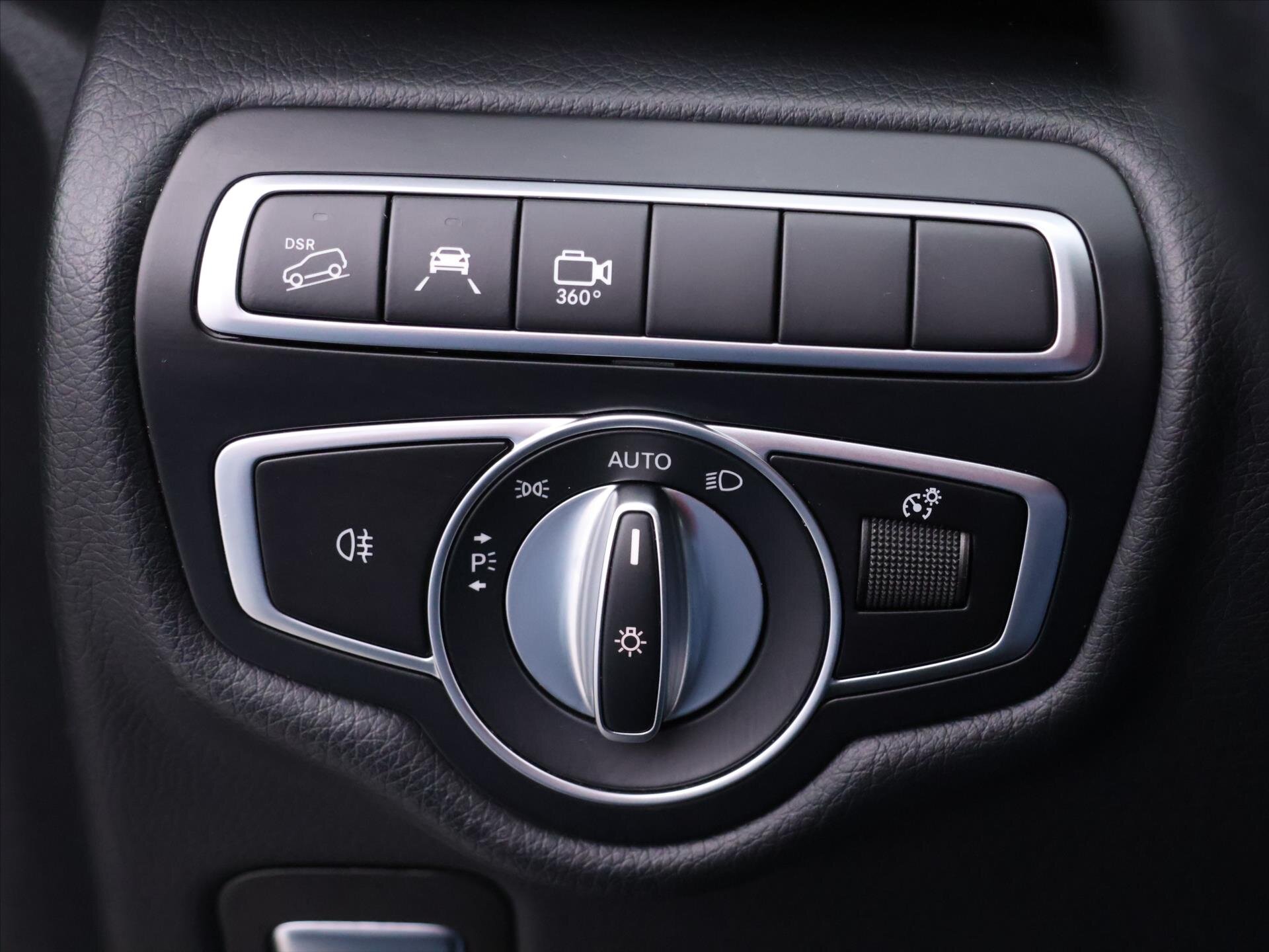 Mercedes-Benz Třídy V Kombi 2,0 l 174 kw