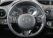 Toyota Yaris 14