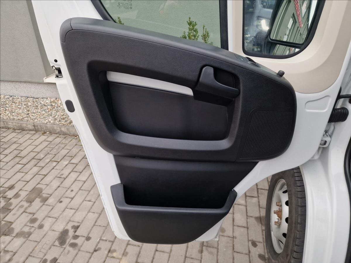 Citroën Jumper Skříň 2,2 l 103 kw