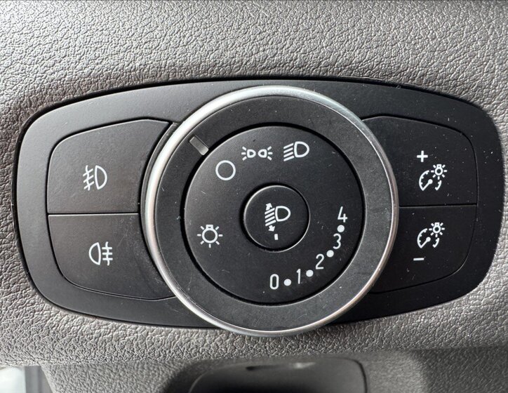 Ford Transit Custom 32