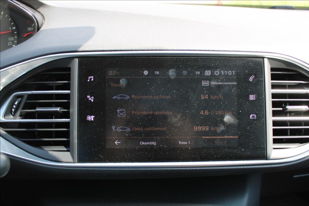 Peugeot 308 Hatchback 1,5 l 75 kw