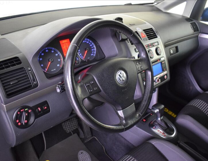 Volkswagen Touran MPV 1,4 l 103 kw